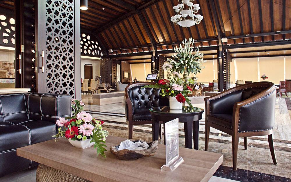 Ijen Suites Resort & Convention Malang Exterior photo